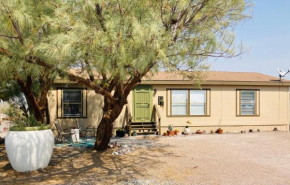 Death Valley Hot Springs 3BR-Hot Springs Included, Tecopa